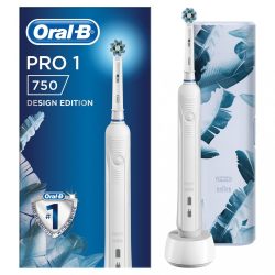 Braun Oral-B PRO 750 fehér Cross Action fejjel + excluzív útitok Elektromos fogkefe